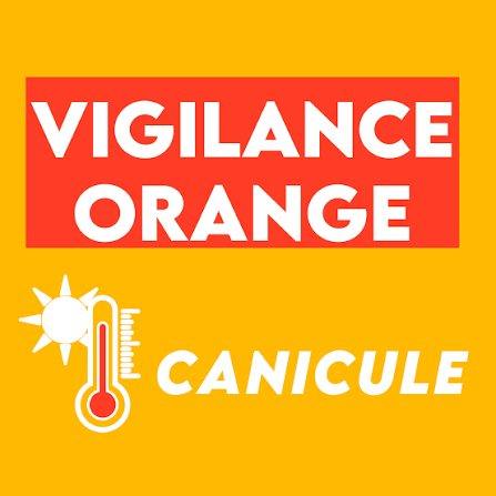 🟠[Le département de l'Orne est placé en VIGILANCE ORANGE canicule à partir de ce mardi 11 août à midi. ]🌡Dans les prochains jours, les températures pourront atteindre 35 à 37°C la journée et rester supérieures à 20 °C la nuit. Le pic de l'épisode est prévu jeudi.Face à la hausse des températures, soyez particulièrement vigilants et adaptez vos activités :
💧 Hydratez-vous régulièrement
🏠 Rejoignez les lieux frais et évitez de sortir aux heures les plus chaudes
👵 Prenez régulièrement des nouvelles de vos proches, notamment des personnes âgées ou isolées
🏃‍♀️ Évitez les efforts physiques intenses pendant les périodes les plus chaudes
⚠️ Soyez attentifs aux signes de malaise liés à la chaleur et sollicitez les secours en cas de besoin.📲 Pour suivre l’évolution de la vigilance : http://vigilance.meteofrance.fr/orne