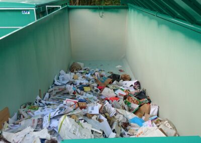 Déchetterie Val-au-Perche - Image de benne à déchets papiers