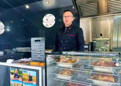 Stand - Le Poulet voyageur. Rôtisserie. Fontaine Simon (Eure-et-Loir) – Jérémy Bignon