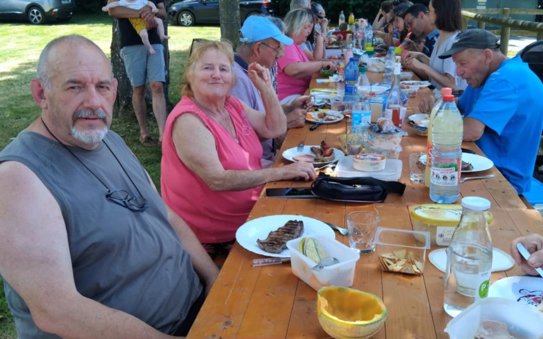 Dimanche 14 juin : repas des voisins et des amis