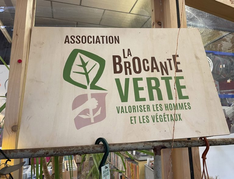 Brocante verte 24 panneau 768x587